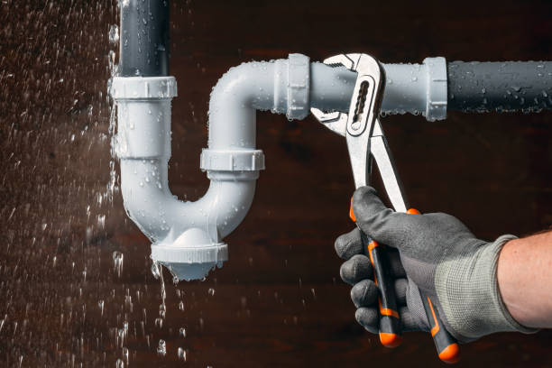 Professional Gas Line Repair technician working in Fieldale, VA